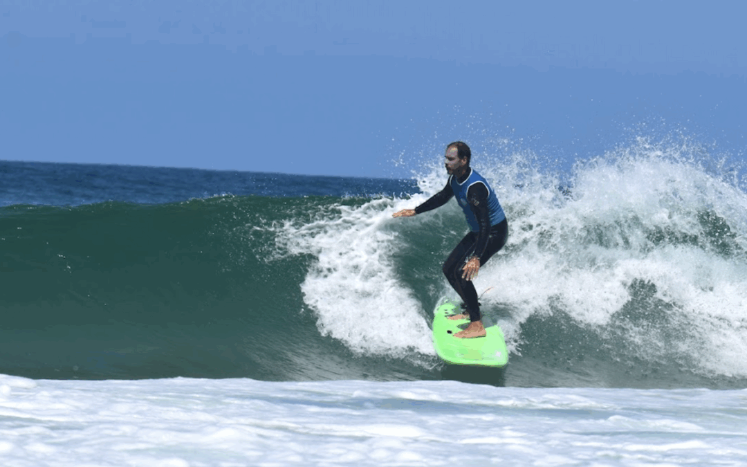 Quelle est la meilleure période pour apprendre le surf à Mimizan ?